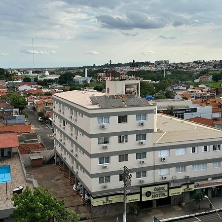 Onix Hotel Assis Exterior foto