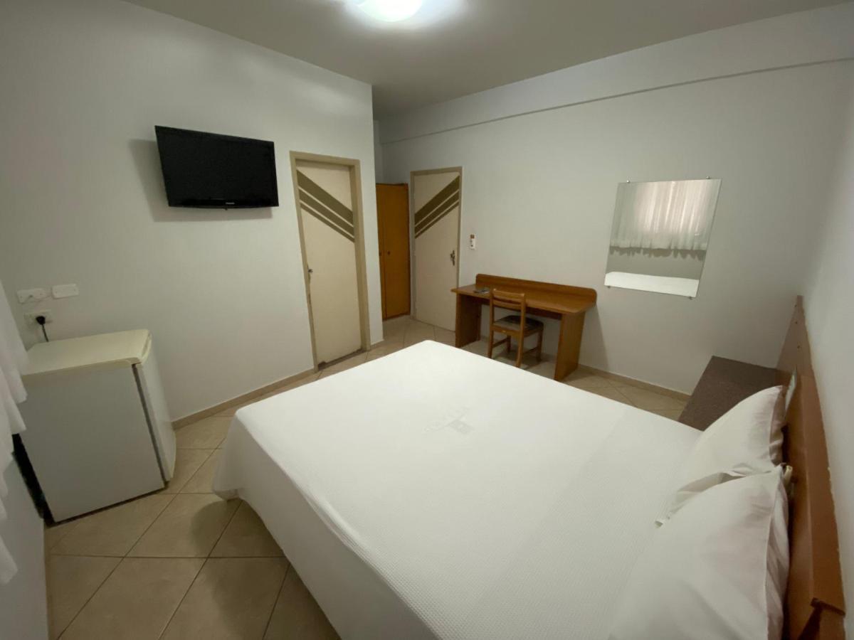Onix Hotel Assis Exterior foto