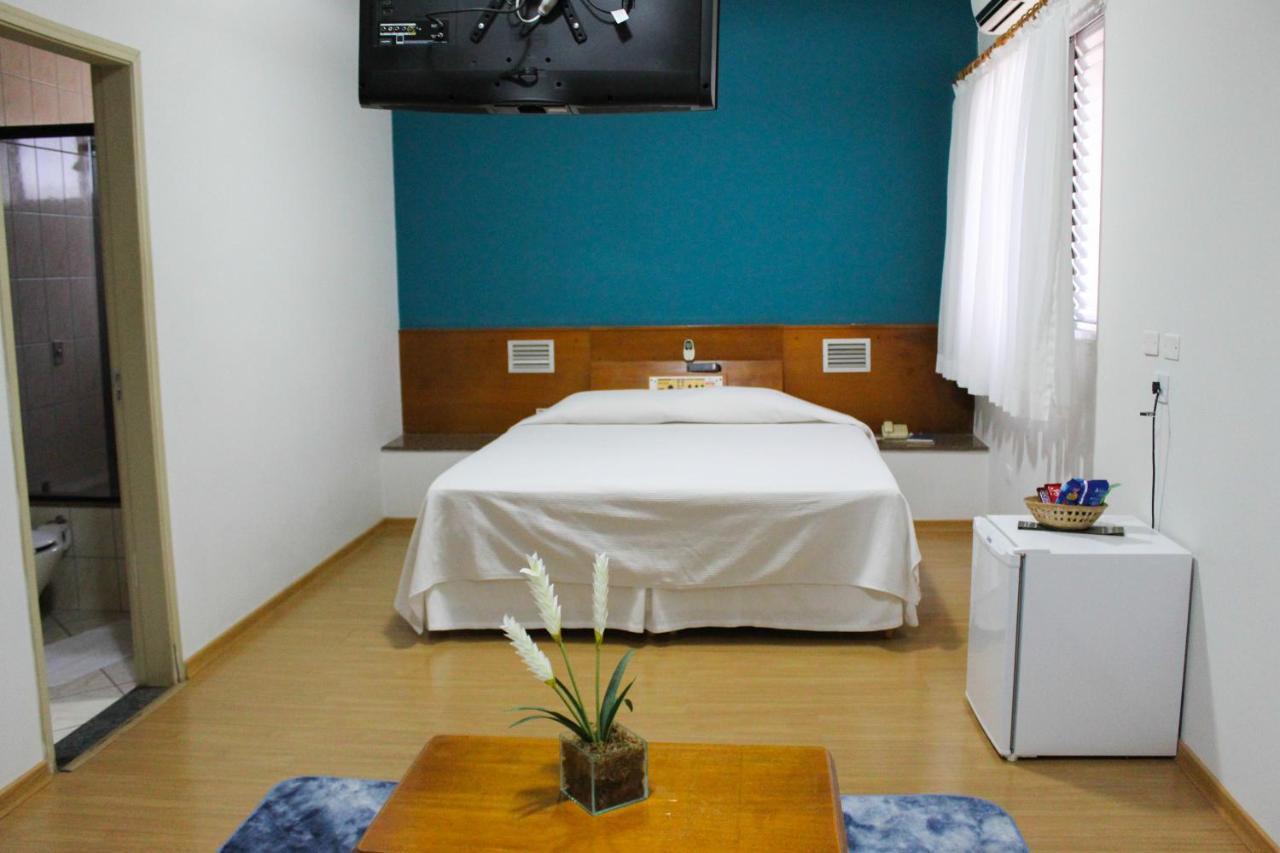 Onix Hotel Assis Exterior foto