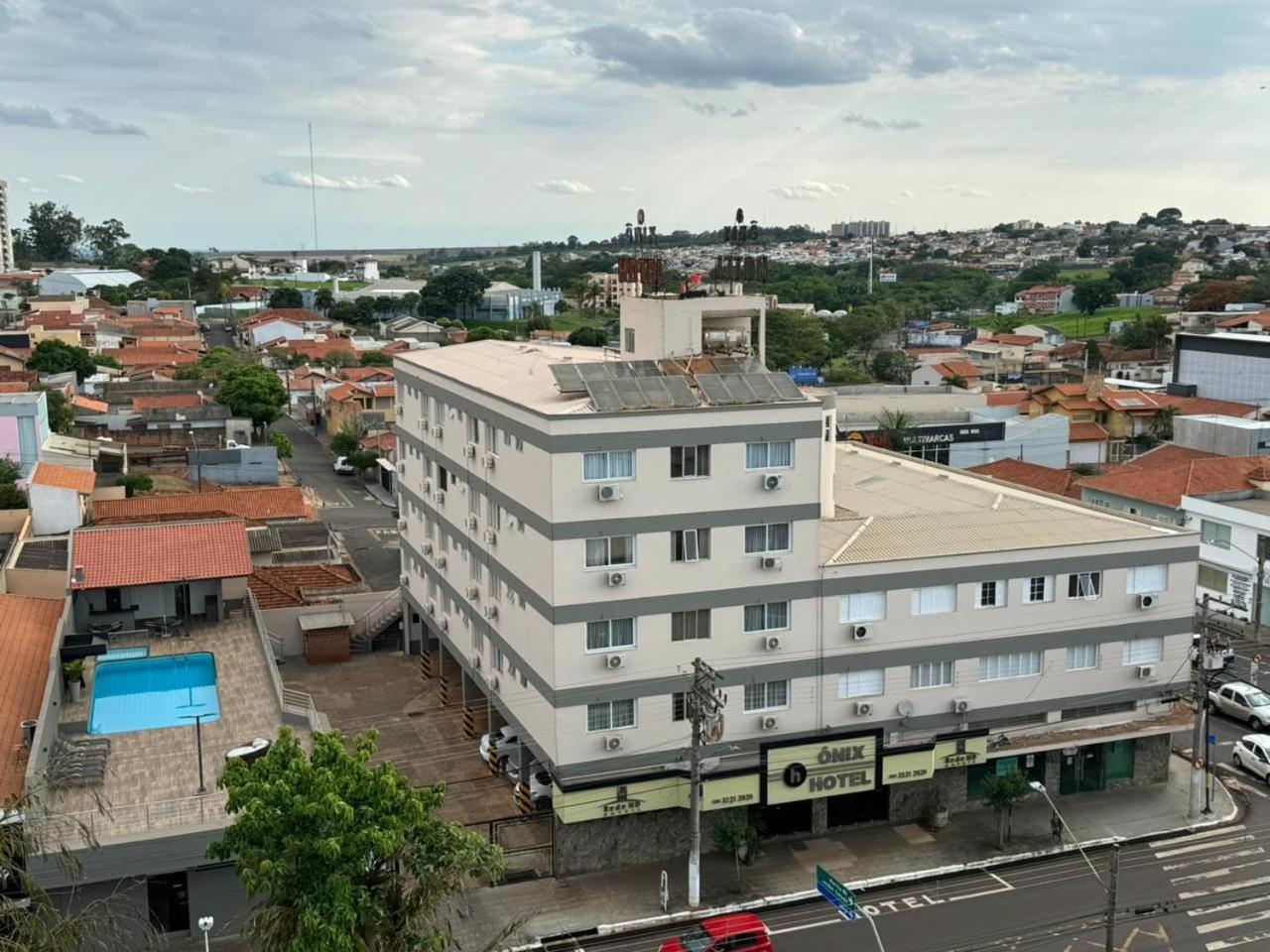 Onix Hotel Assis Exterior foto