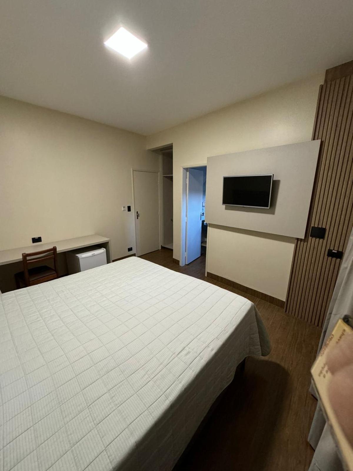 Onix Hotel Assis Exterior foto